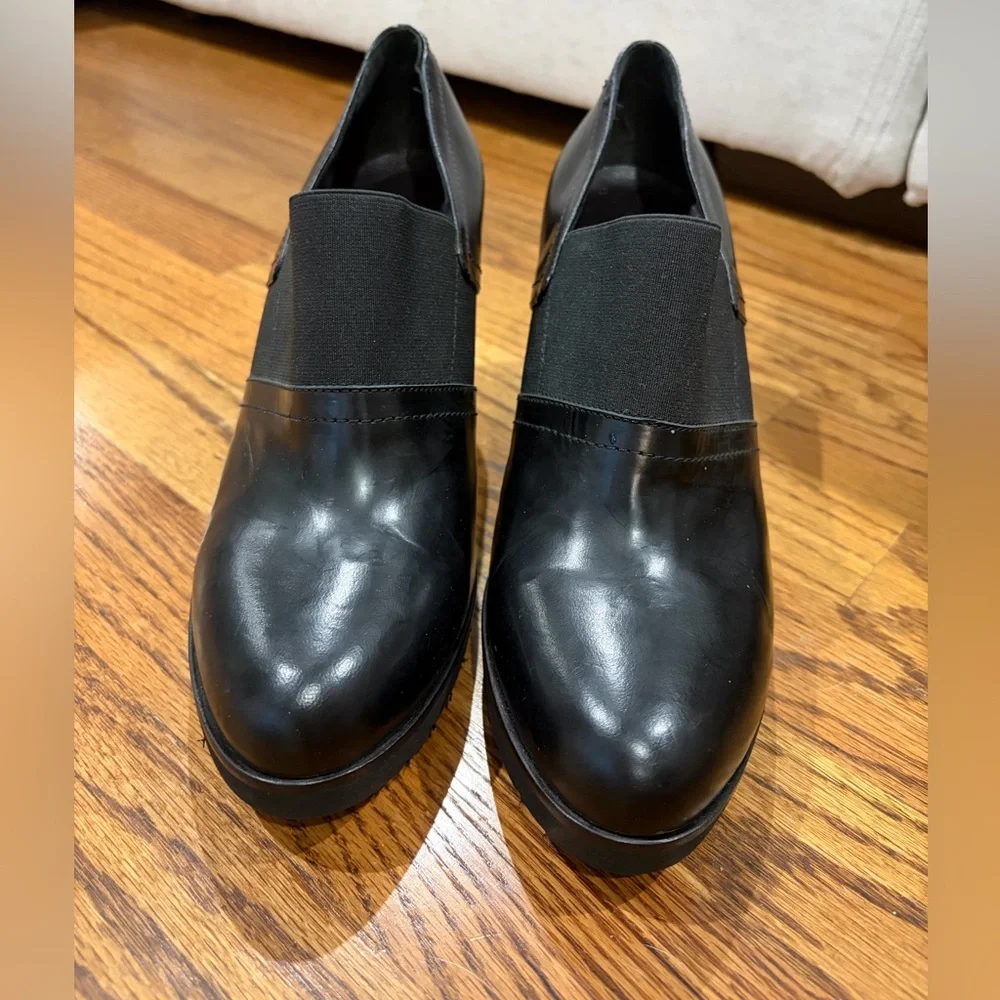 Black Block Heels - Picture 5 of 8